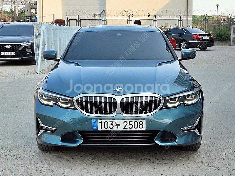 BMW 3시리즈 중고 BMW 중고 BMW 3시리즈 중고차 할부가능 2021년식 59,955km 320i M 스포츠 ...--0